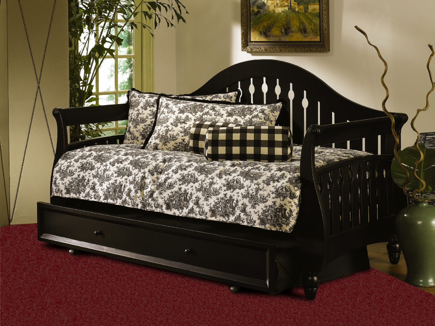 full / double daybed with mattress